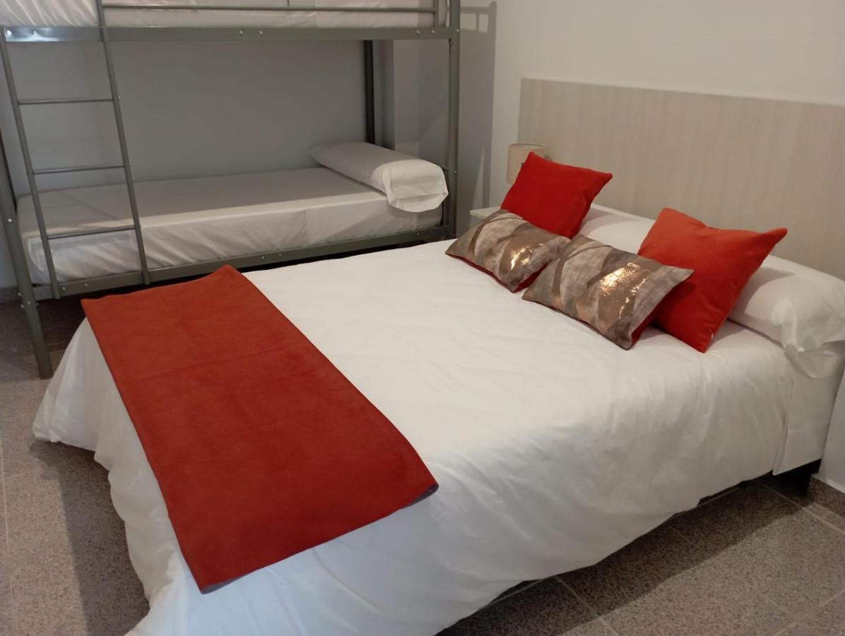 Casa Fernando Y Maruja Apartment เปโก ภายนอก รูปภาพ
