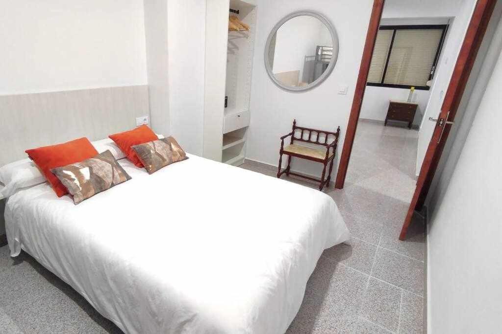 Casa Fernando Y Maruja Apartment เปโก ภายนอก รูปภาพ